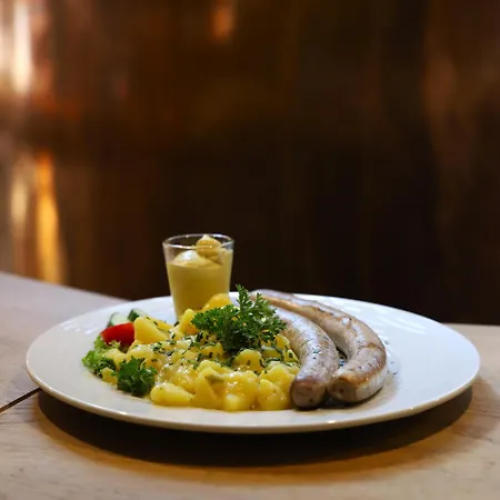Hotel Zur Isar 3*