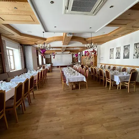 Zur Isar Hotel