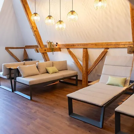 Zur Isar Otel