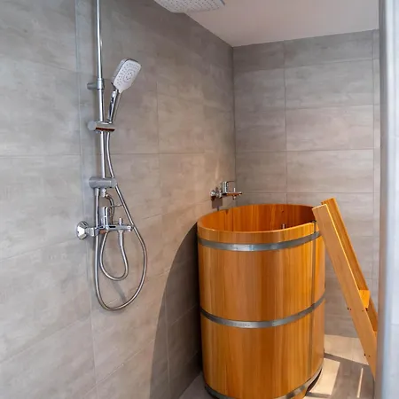 Zur Isar Hotel 3*