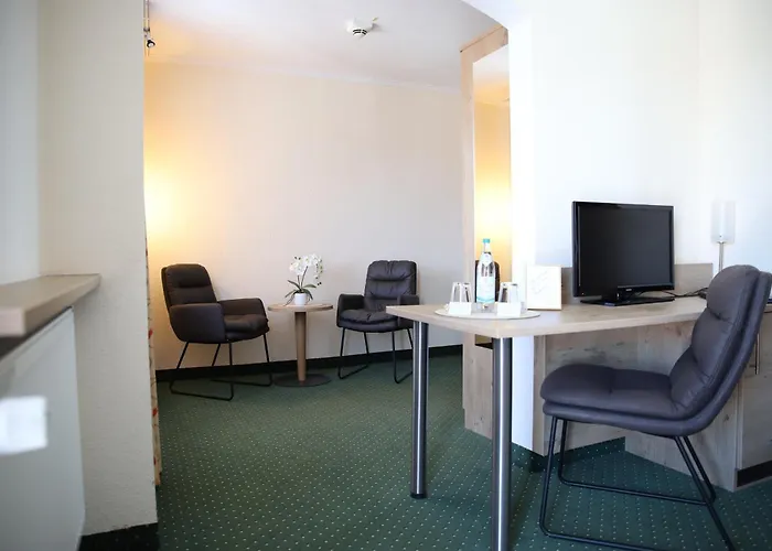 Zur Isar Hotel 3*